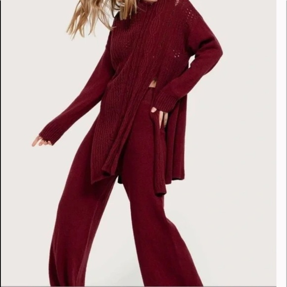 FREE People Harper pretty berry 2 pc set❤️ - Picture 2 of 12